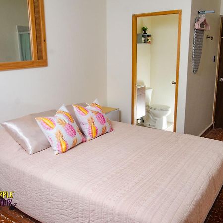 Pineapple Hospitality Lägenhet Mayagüez Exteriör bild